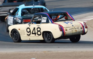 Illustration for article titled The Top 95 Lemons Of The Buttonwillow Histrionics 24 Hours Of LeMons